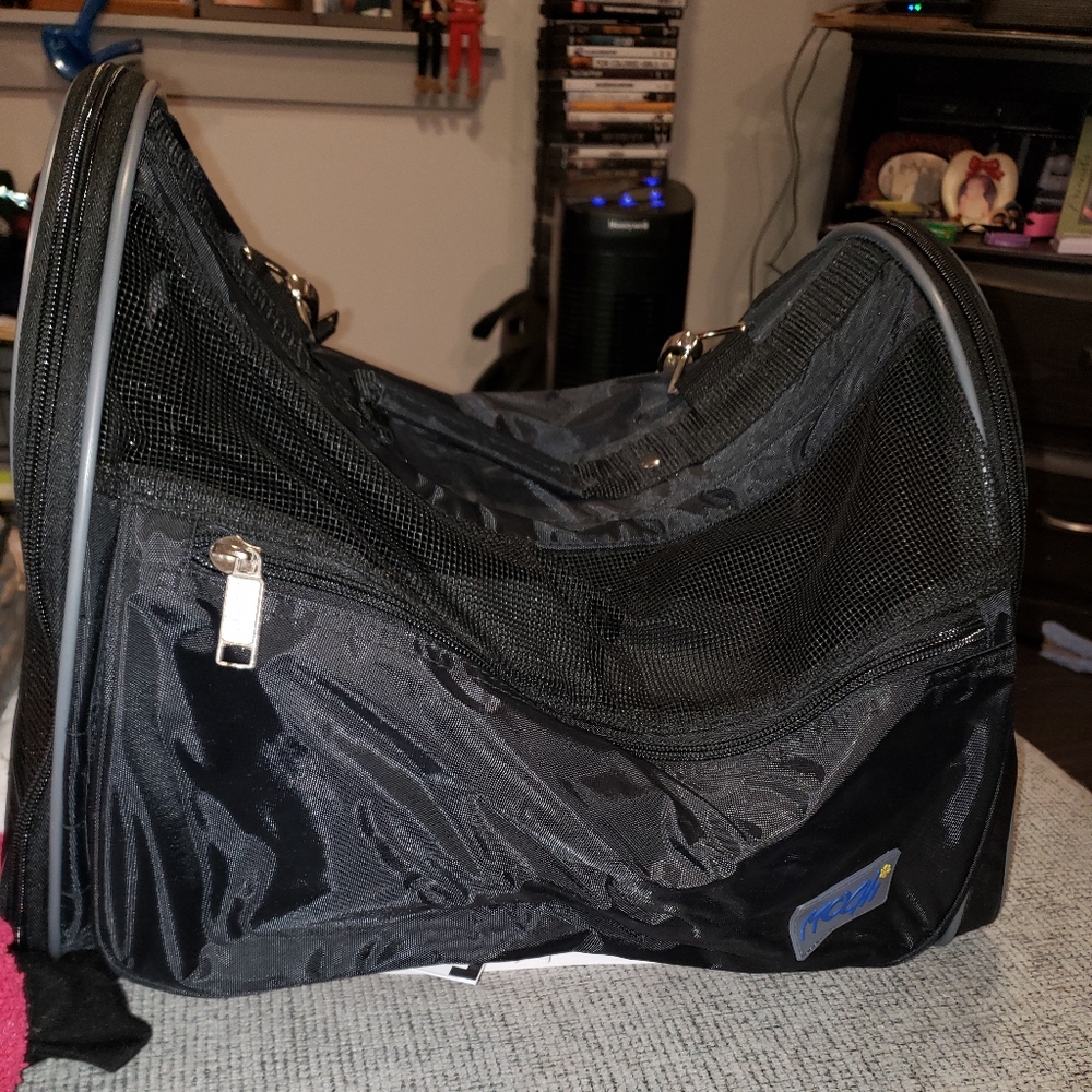 Pet Carrier Airline Approved